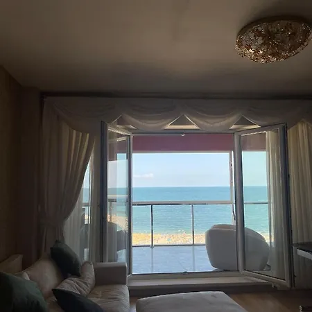 Blue Marina Sea View Apartment *